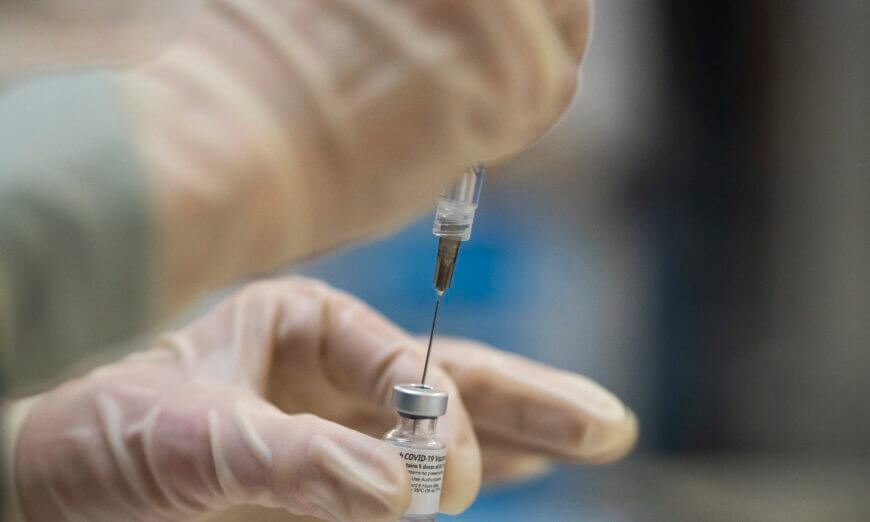 Vakcína Pfizer COVID-19 spojená se srážením krve: FDA (Theepochtimes.com)