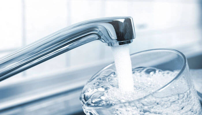 Inženýři navrhují metodu filtrace vody, která trvale odstraňuje toxické „věčné chemikálie“ (Nicenews.com)